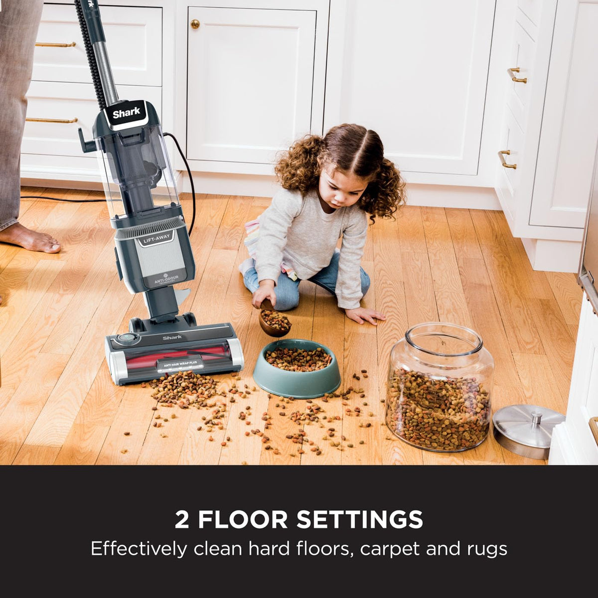 Shark Anti Hair Wrap Plus Upright Corded Pet Vacuum, 2.5L, Powered Lift-Away, Anti-Allergen Seal, Hard Floor & Carpet Mode, 750W, 8m Cord, Multi-Surface & Pet Hair Tools, Smoky Grey, NZ780UKT